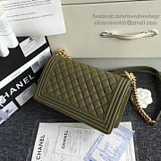 Chanel quilted caviar medium boy bag green  25 x 14.5 x 8 cm - 6