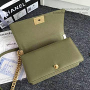 Chanel quilted caviar medium boy bag green  25 x 14.5 x 8 cm - 5