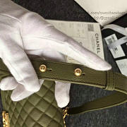 Chanel quilted caviar medium boy bag green  25 x 14.5 x 8 cm - 3
