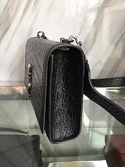 Ysl monogram kate crocodile embossed shiny leather 5023 24cm x 15.5cm x 4.5cm - 4