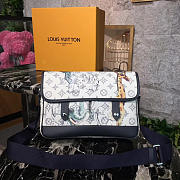 Louis vuitton pochette voyage monogram zebra other 3747 28cmx8cmx21cm  - 1