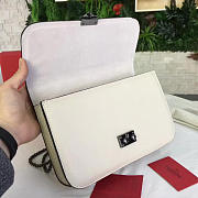 Valentino chain cross body bag 4705 26cm x 6cm x 17cm - 4