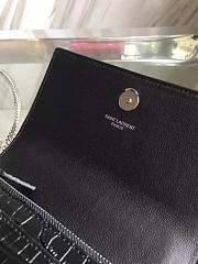 Ysl sunset chain wallet in crocodile embossed shiny leather 4843 17cm x 13cm x 7cm - 3