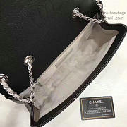 Chanel calfskin chevron flap bag black  - 4