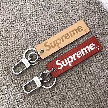 Louis vuitton superme key ring red 3801