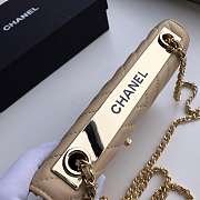 Chanel lamb skin v-type chain bag yellow  19x13.5x3.5cm - 5