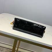 LV black cosmetic bag embossed leather 19.0x 12.0x 6.0 cm - 5