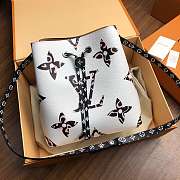 Louis Vuitton m44679 neonoe bag MM  26cm - 1