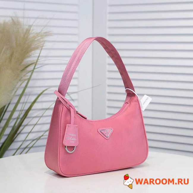 PRADA Re-Edition 2000 Nylon Mini Bag Pink 1NE515 17 x 6 x 22 cm - 1