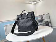 Lv men backpack in black  - 4