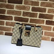 GUCCI Padlock small GG bees shoulder bag ‎498156 9F26G 26 x 18 x 10 cm - 1