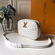 LOUIS VUITTON NEW WAVE CAMERA BAG  H24 21.5 x 15.5 x 6 cm - 3