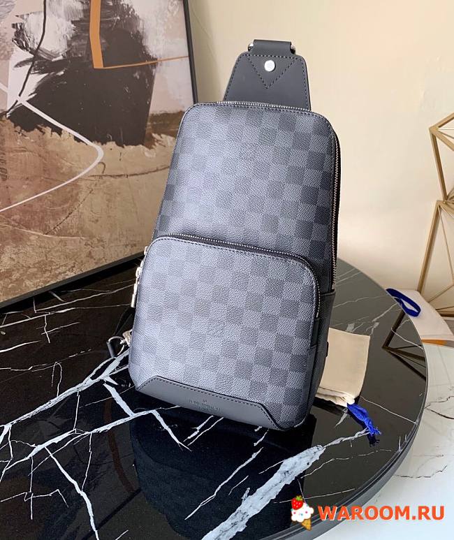 LOUIS VUITTON AVENUE SLING BAG Damier Graphitte N41719 20 x 10 x 31 cm - 1
