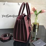 YSL CLASSIC SAC DE JOUR BABY IN GRAINED LEATHER Opyum Red 421863 26 x 20.5 x 12.5 cm - 3