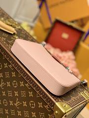 LOUIS VUITTON EASY POUCH ON STRAP Rose Ballerine M80483  19 x 11.5 x 3 cm - 4
