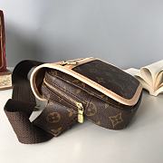 LOUIS VUITTON Brown Pre-owned Bosphore Monogram Crossbody Bag For Women M40108 16 x 15 x 7 cm  - 2