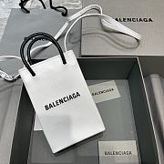 BALENCIAGA SHOPPING PHONE HOLDER IN WHITE 5938260 12 x 4.5 x 18 cm - 1