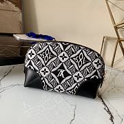 LOUIS VUITTON SINCE 1854 POCHETTE COSMETIQUE Grey M80076 19 x 12 x 6 cm - 4