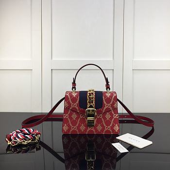 GUCCI SMALL SYLVIE Chain Bag Red Leather 470270 20 x 14 x 8 cm