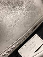 YSL PUFFER SMALL BAG IN QUILTED LAMBSKIN White 5774761 29 x 17 x 11 cm  - 2