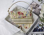 DIOR Saddle Oblique Limited Edition Embroidery Hibiscus M9001 25.5 x 20 x 6.5 cm - 3