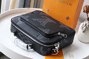 LOUIS VUITTON FLIGHT CASE Taurillon Shadow M57287 26 x 20 x 6 cm - 3