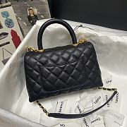 CHANEL FLAP BAG WITH BLACK TOP HANDLE Grained Calfskin Gold Metal Black A92990 23 cm - 3