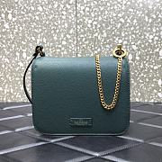 VALENTINO SMALL VSLING GRAINY CALFSKIN SHOULDER Bag Dark Green VW2B0F01 18 x 18 x 9 cm - 2