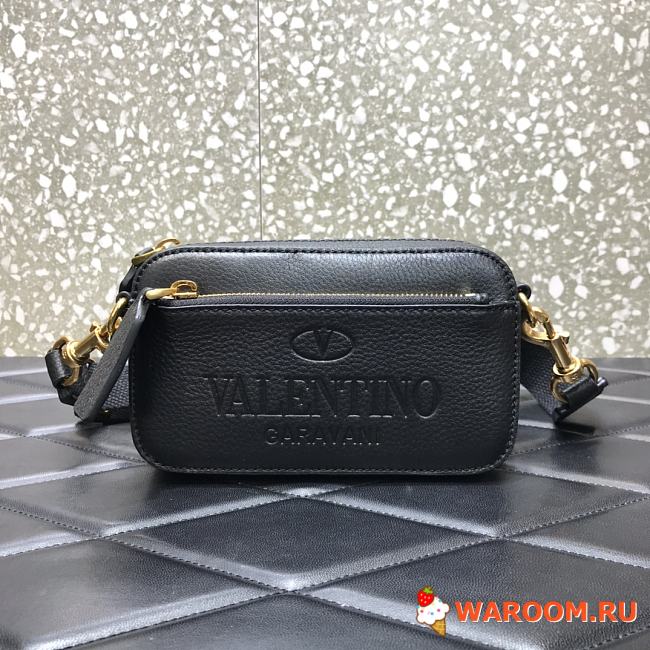 VALENTINO SMALL GARAVANI IDENTITY BELT BAG IN LEATHER Black VY0B0954QPT 19 x 4 x 10 cm - 1