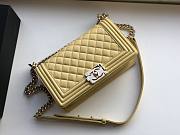 CHANEL MEDIUM Old Classic Boy Bag Lambskin Sunshine Yellow A67086 25 cm - 5