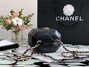 CHANEL SMALL Vanity Case Lambskin And Gold Metal Black AS2630 15 x 10 x 11 cm - 3