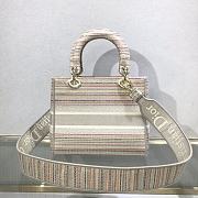 DIOR MEDIUM LADY D-LITE BAG Multicolor Stripes Embroidery M0565 24 x 20 x 11 cm - 3