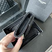 YSL SMALL MONOGRAM ENVELOPE WALLET IN MIX MATELASSÉ GRAIN DE POUDRE EMBOSSED LEATHER Black Metal 651026 13.5 x 9.5 x 3 cm - 3