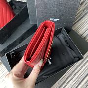 YSL LARGE MONOGRAM FLAP WALLET IN GRAIN DE POUDRE EMBOSSED LEATHER Red 372264 19 x 11 cm - 2