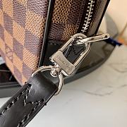 LOUIS VUITTON KASAI CLUTCH Damier Graphite Canvas Brown N41664 24 x 16 x 6 cm - 3