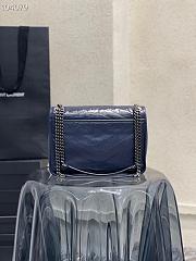 YSL NIKI MEDIUM CRINKLED VINTAGE LEATHER Dark Blue 4988940 28 x 20 x 8 cm - 3