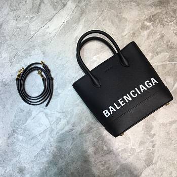 BALENCIAGA WOMEN'S EVERYDAY XXS TOTE BAG Black 551815 19 x 10 x 21 cm