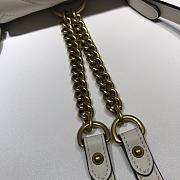 GUCCI GG Marmont Matelassé Backpack White 528129 19 x 18.5 x 10 cm - 4