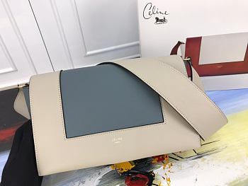 CELINE MEDIUM Frame Bag In Shiny Smooth Calfskin Light Beige And Grey 180263 25 x 17 x 8.5 cm