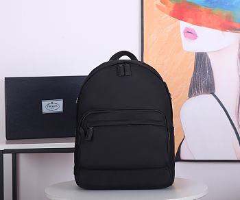 PRADA Nylon Backpack Black 2VZ069 40 x 17 x 29 cm 
