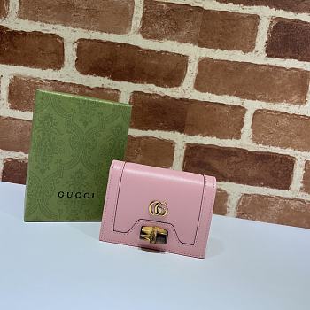 GUCCI Diana Card Case Wallet Pink 658244 11 x 8 x 2.5 cm