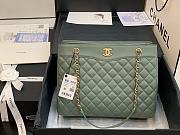 CHANEL LARGE Coco Vintage Timeless Tote Bag Leather Dark Mint A57030 35 x 11 x 27 cm - 6