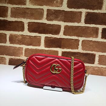 GUCCI GG Marmont Crossbody Bag Leather Red 598596 19 x 10 cm