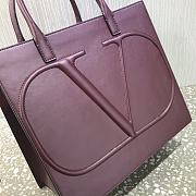 VALENTINO MEDIUM GARAVANIVLOGO WALK TOTE BAG Calfskin Leather Burgundy UW2B0H22 31 x 27 x 16 cm - 3