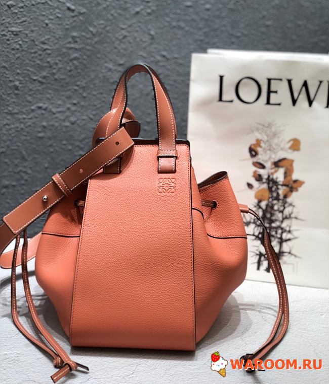 LOEWE SMALL Hammock Bag Cassic Calfskin Leather Orange 387.30.S35 26 x 21 x 14 cm - 1