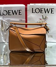 LOEWE SMALL Puzzle Bag Cassic Calfskin Leather Tan 322.30.S21 24 x 14 x 11 cm - 1