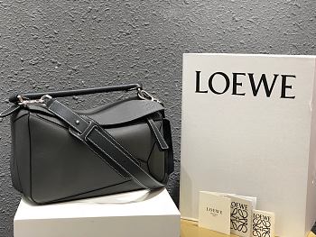 LOEWE MEDIUM Puzzle Bag Soft Grained Calfskin Palladium Metal Anthracite A510S20X14 29 x 18 x 12 cm