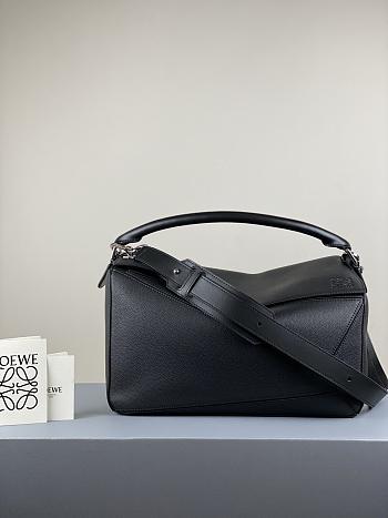 LOEWE LARGE Puzzle Edge Bag Grained Calfskin Black B510140X01 35 × 17 × 24 cm