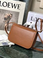 LOEWE SMALL Goya Bag Silk Calfskin Tan A896N09X01 18.5 x 12.5 x 6 cm - 6
