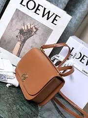 LOEWE SMALL Goya Bag Silk Calfskin Tan A896N09X01 18.5 x 12.5 x 6 cm - 4